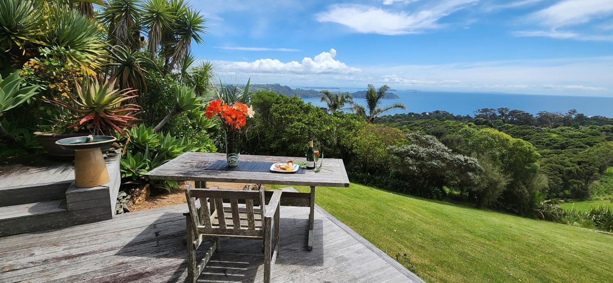 Nikau Apartments Waiheke Island Onetangi Екстериор снимка