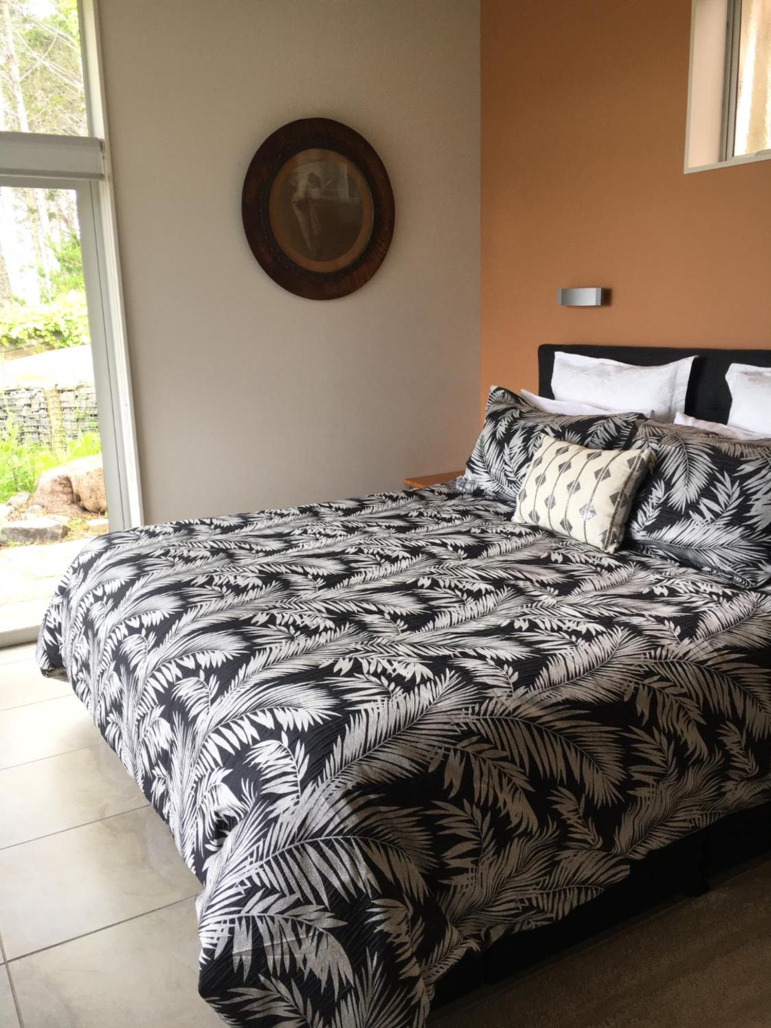 Nikau Apartments Waiheke Island Onetangi Екстериор снимка